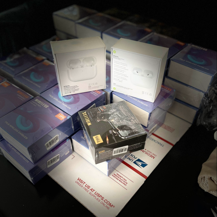 USA EU local In Stock Best Selling Pro Max 2nd 3rd Wireless TWS Earphone-Derek Link