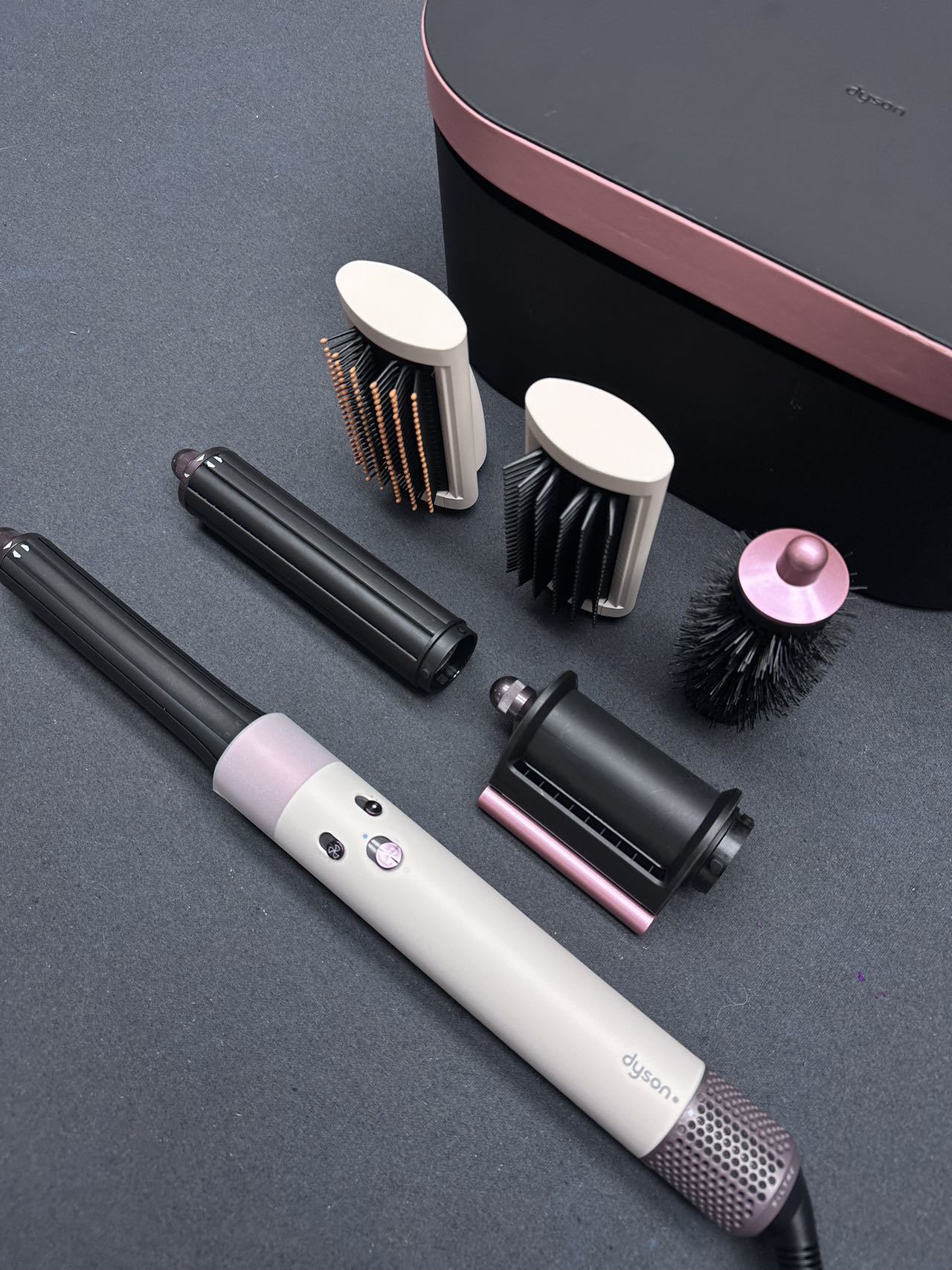 USA Warehouse 2-4 days Dyson Airwrap Styler With Accessories For Super Sonic Hair Dryer HS05 (Copy)