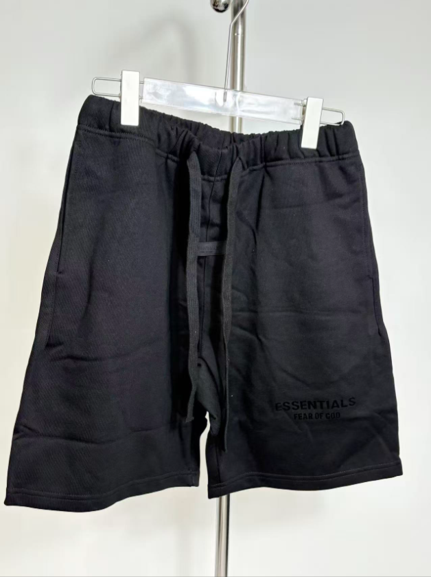 USA Warehouse 3-5 Days Shop premium streetwear and activewear — including T-shirts, hoodies, shorts, joggers, jackets, leggings, and sports bras.