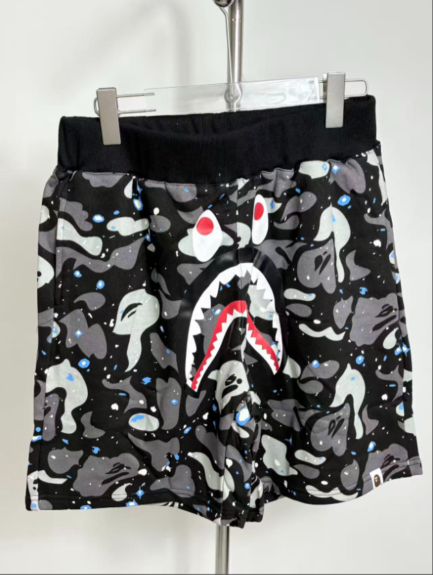 USA Warehouse 3-5 Days Shop premium streetwear and activewear — including T-shirts, hoodies, shorts, joggers, jackets, leggings, and sports bras.