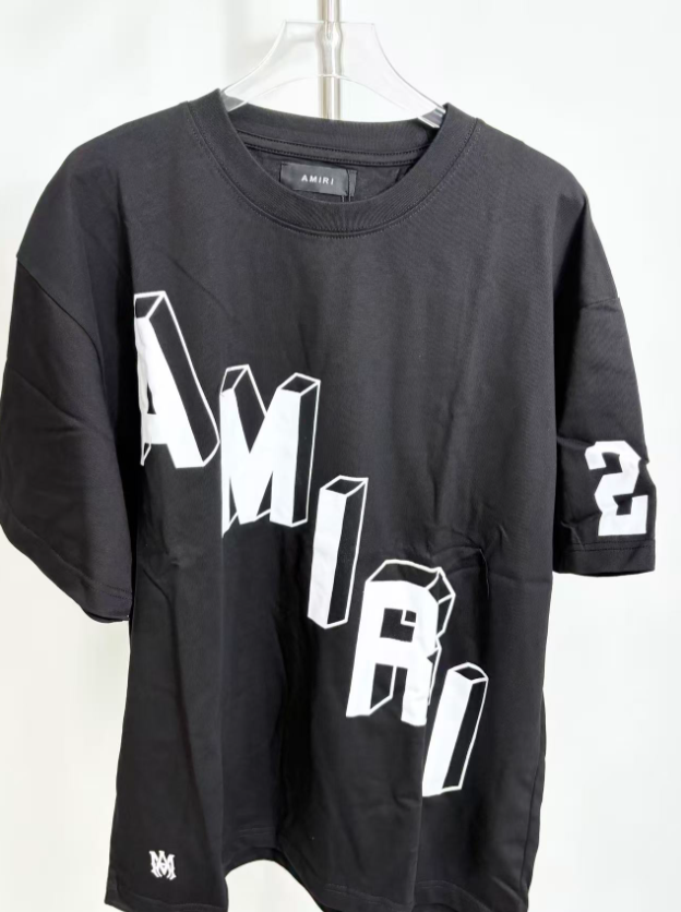 USA Warehouse 3-5 Days Shop premium streetwear and activewear — including T-shirts, hoodies, shorts, joggers, jackets, leggings, and sports bras.