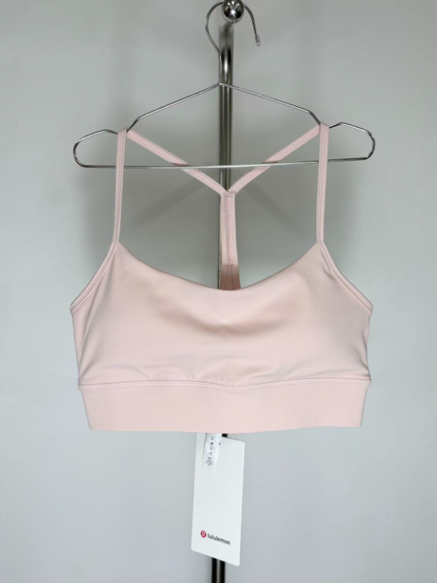 USA Warehouse 3-5 Days Shop premium streetwear and activewear — including T-shirts, hoodies, shorts, joggers, jackets, leggings, and sports bras.