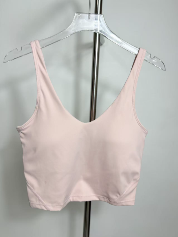 USA Warehouse 3-5 Days Shop premium streetwear and activewear — including T-shirts, hoodies, shorts, joggers, jackets, leggings, and sports bras.