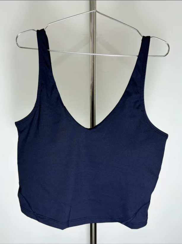 USA Warehouse 3-5 Days Shop premium streetwear and activewear — including T-shirts, hoodies, shorts, joggers, jackets, leggings, and sports bras.