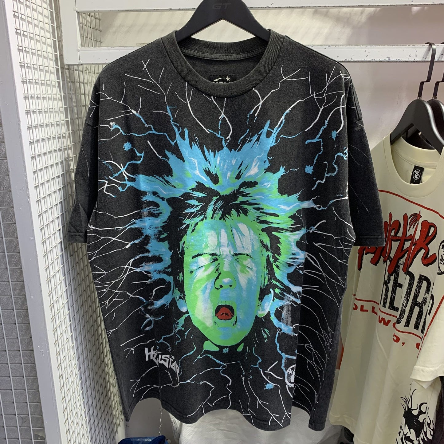 High Quality Men's T-shirts Fashion Trend Loose Thick Fabric Short Sleeve New T-shirt Big V T-shirt